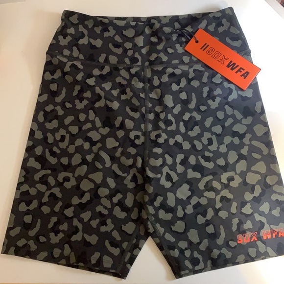 New Sarah’s Day X WFA biker shorts - Picture 1 of 1